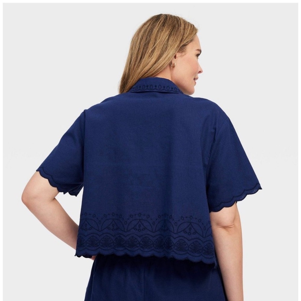 Roller Rabbit x Target Women oversized XS Navy Embroidered Scallop Cropped top - Picture 2 of 12